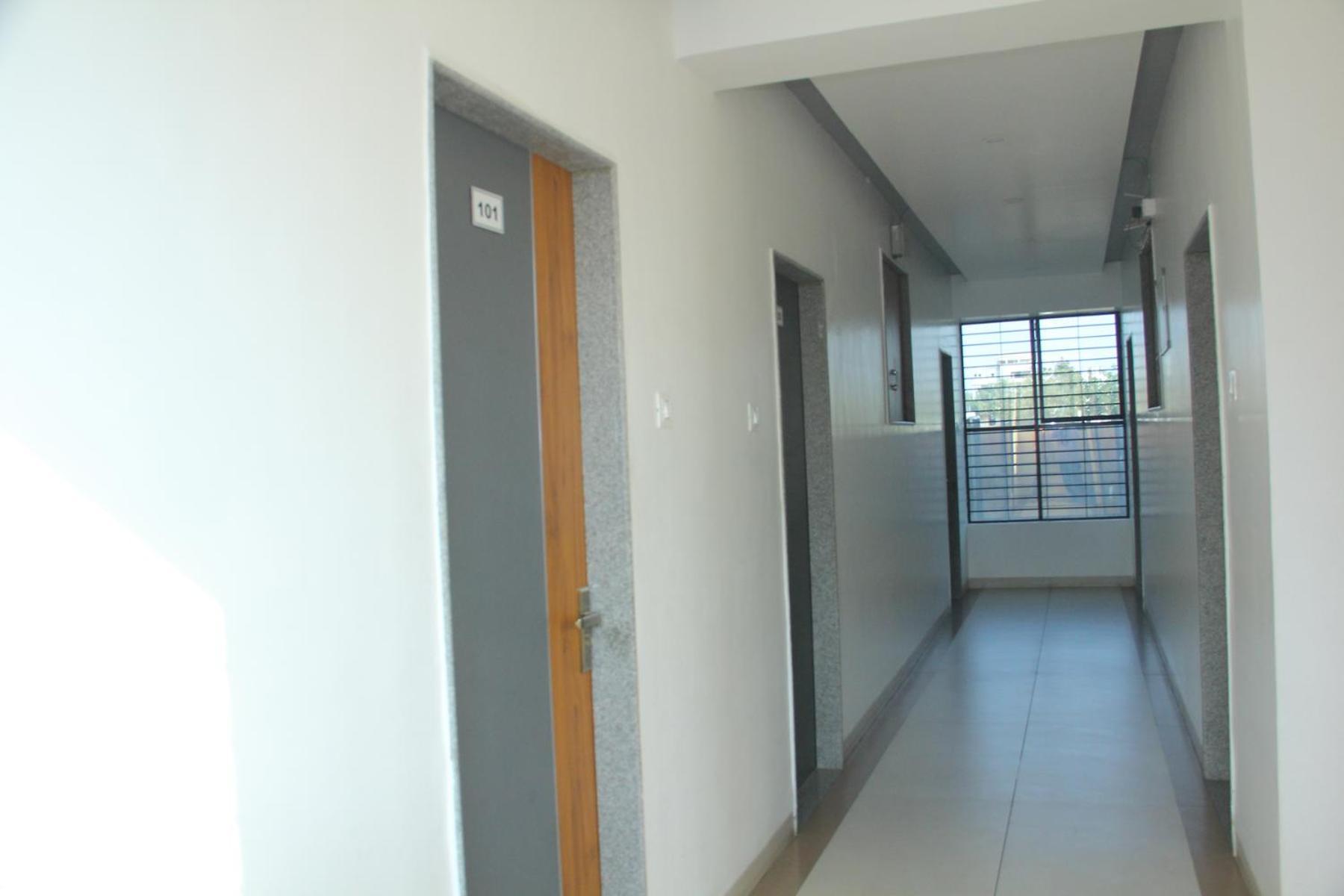 Hotel Ambai Executive Tuljapur Exterior foto